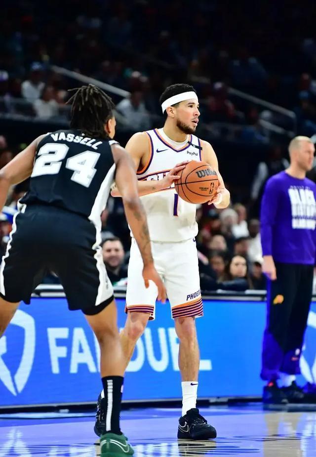 PG在线网站-掘金队主场击败快船,气势如虹