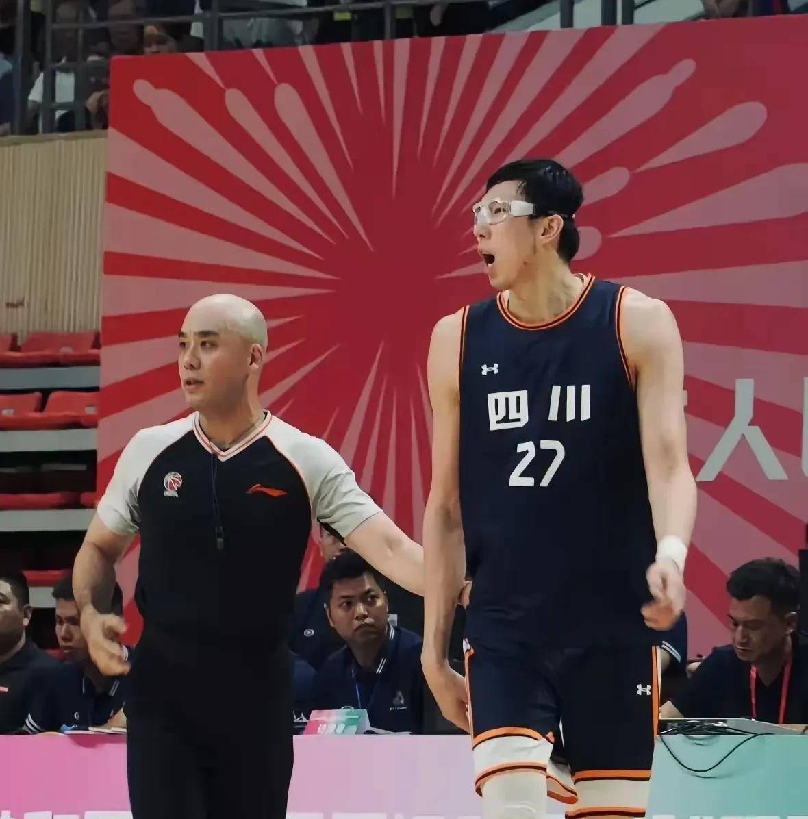 PG电子官网入口-湖人碾压江苏队，周琦扛起全队